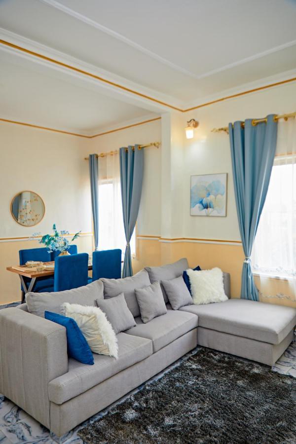Appartement Avec Vue Panoramique Two Or Three Rooms Yaoundé Kültér fotó