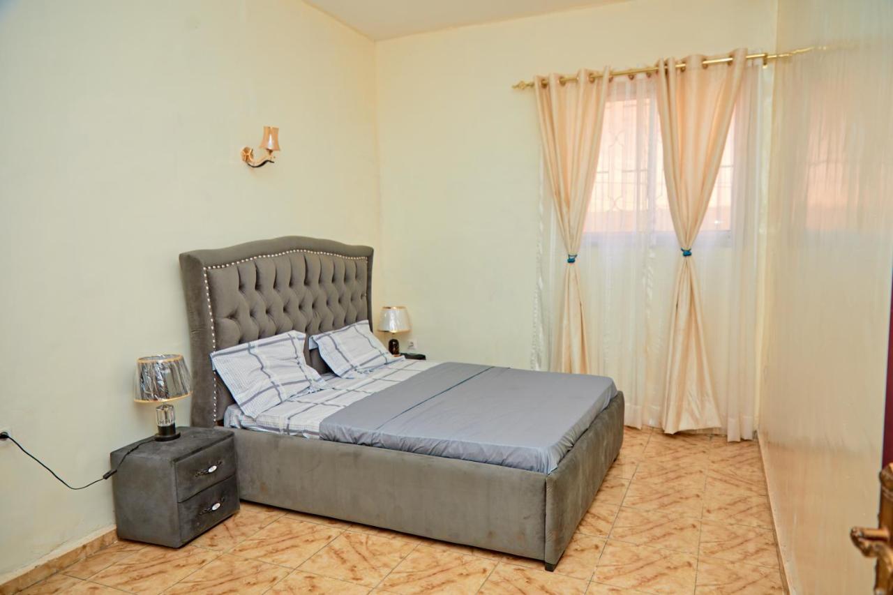 Appartement Avec Vue Panoramique Two Or Three Rooms Yaoundé Kültér fotó