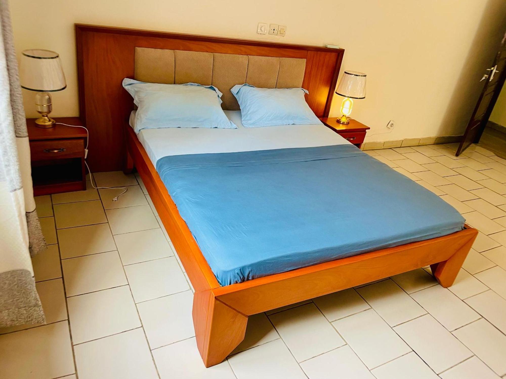Appartement Avec Vue Panoramique Two Or Three Rooms Yaoundé Kültér fotó