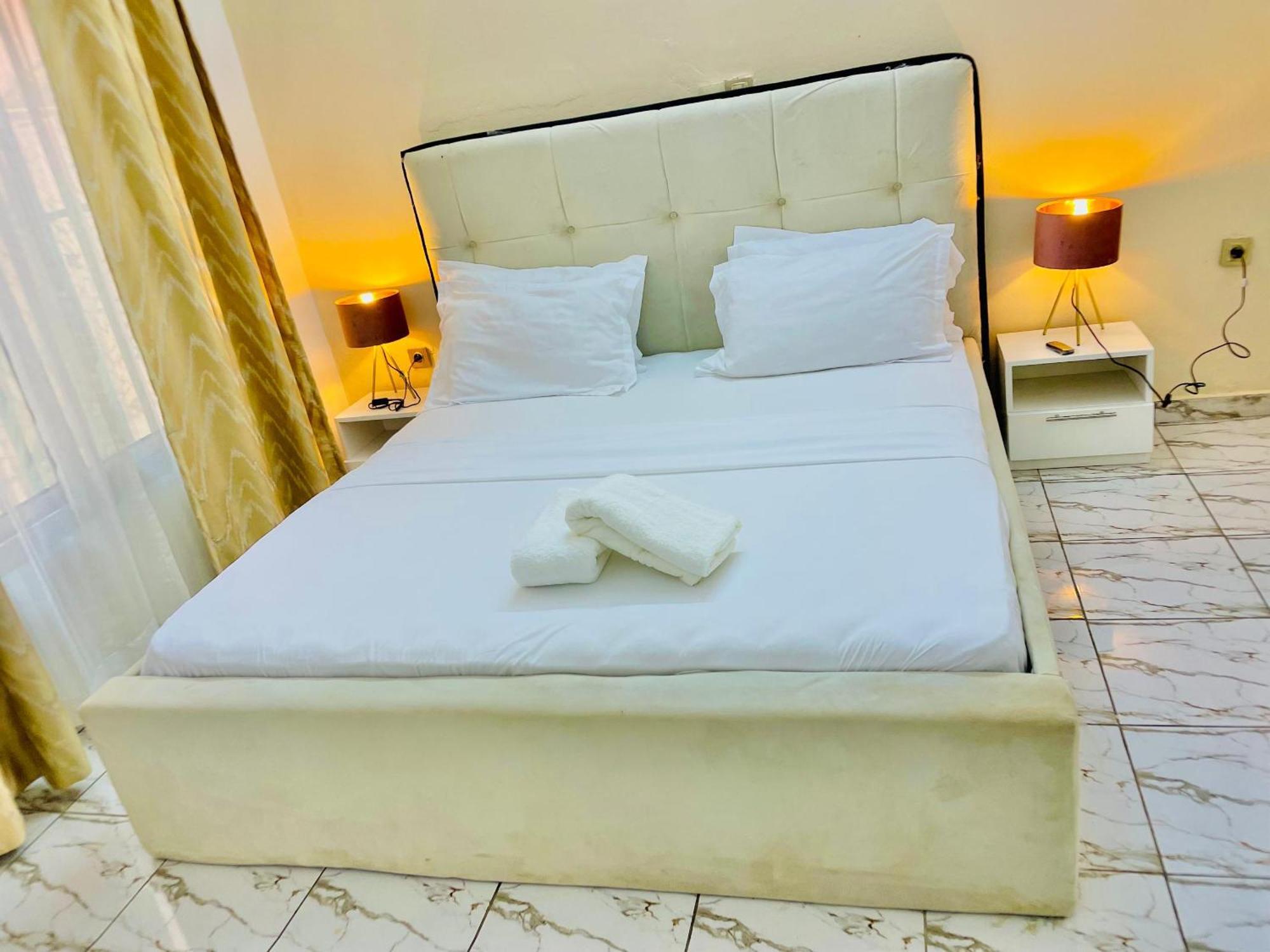Appartement Avec Vue Panoramique Two Or Three Rooms Yaoundé Kültér fotó