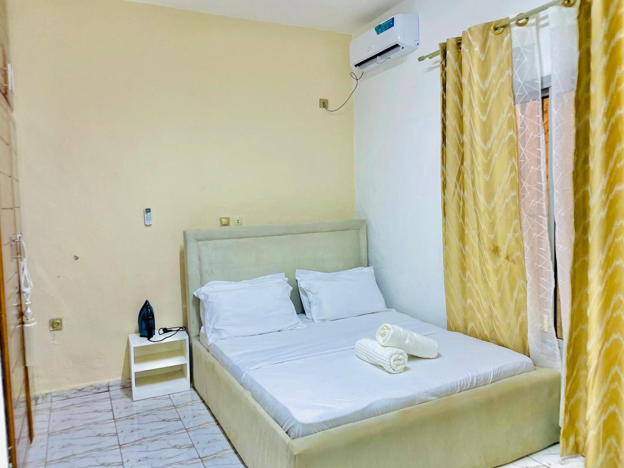 Appartement Avec Vue Panoramique Two Or Three Rooms Yaoundé Kültér fotó