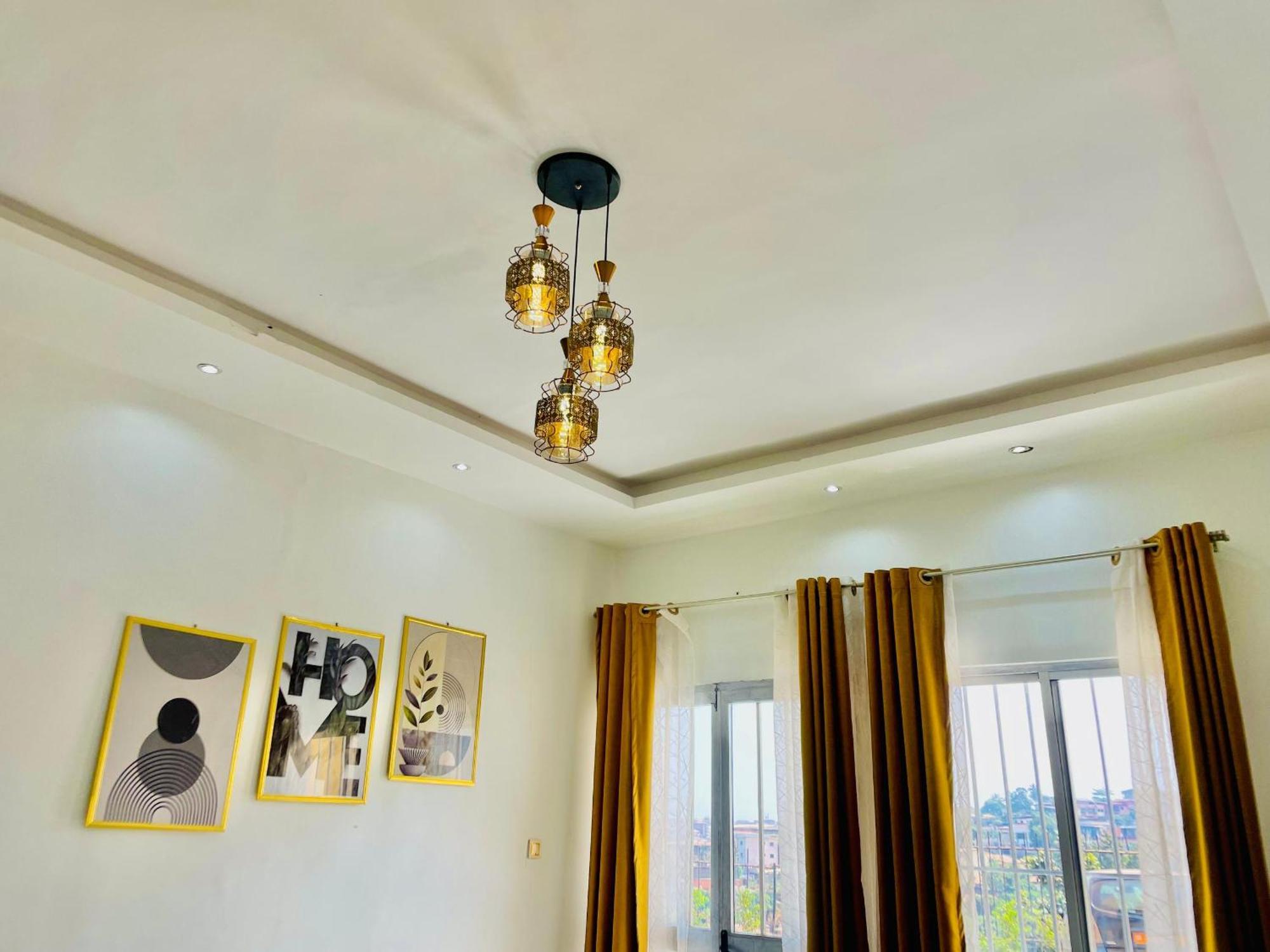 Appartement Avec Vue Panoramique Two Or Three Rooms Yaoundé Kültér fotó